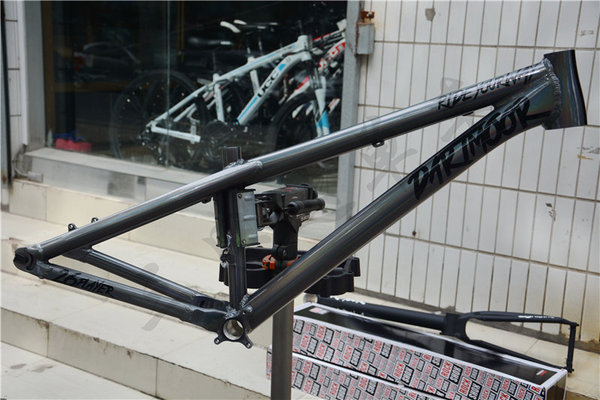 现货2014款dartmoor 26player 26街车dj车架s号 汽油渐变色