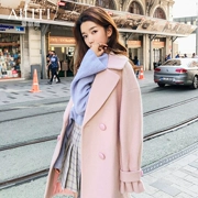 Alice 2019 mới mùa đông áo khoác len màu hồng nữ dài phần nhỏ khí chất phổ biến áo khoác len - Accentuated eo áo