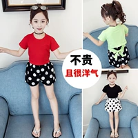 Cô gái 2019 Mùa hè giản dị Áo thun ngắn tay Áo trẻ em Mặc Big Boy Baby Quần short chấm bi hai mảnh - Khác quan ao tre so sinh