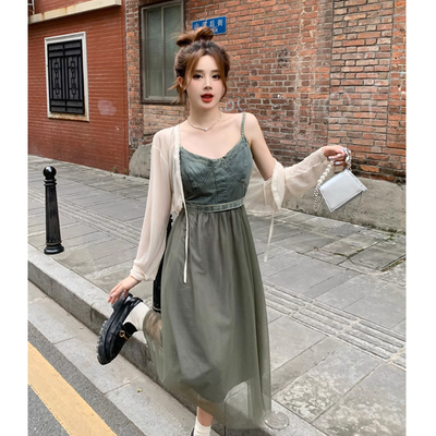 taobao agent Retro denim design dress, plus size, French retro style, lifting effect, slim fit, high waist, trend of season