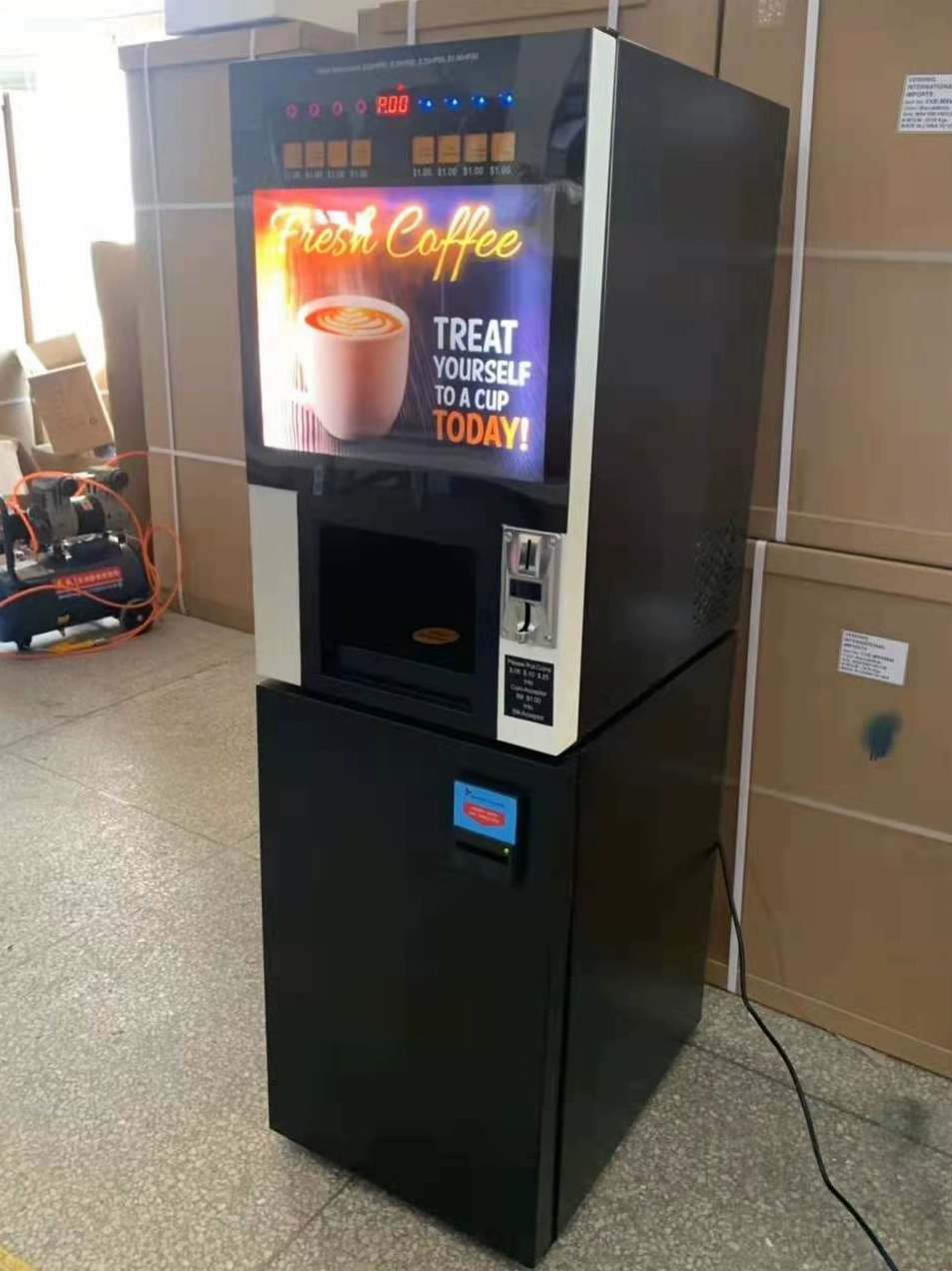 Được chia sẻ tính năng tự động quét mã tự động phục vụ thương mại cà phê hoạt động bằng đồng xu không người lái bán đồ uống nóng và lạnh, trà sữa tất cả trong một máy tất cả trong một - Máy pha cà phê