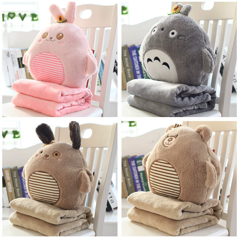 Fu pig Totoro gối văn phòng chăn đôi sử dụng gối ấm khăn tay chăn ba trong một người đàn ông và phụ nữ đệm gối ngủ chăn gối 2 trong 1