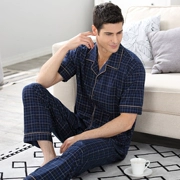 Đồ ngủ nam mùa xuân và mùa hè tay ngắn nam cotton mỏng phương thức nam trung niên kích thước lớn quần dịch vụ nhà cotton - Bộ Pajama