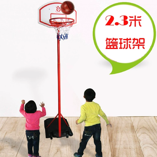 Баскетбольная форма, большая детская уличная стойка в помещении