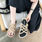 2018 mùa hè mới rơm dép nữ phẳng với dép phẳng và gai dầu của phụ nữ dây giày bãi biển chéo dây đai giày của phụ nữ