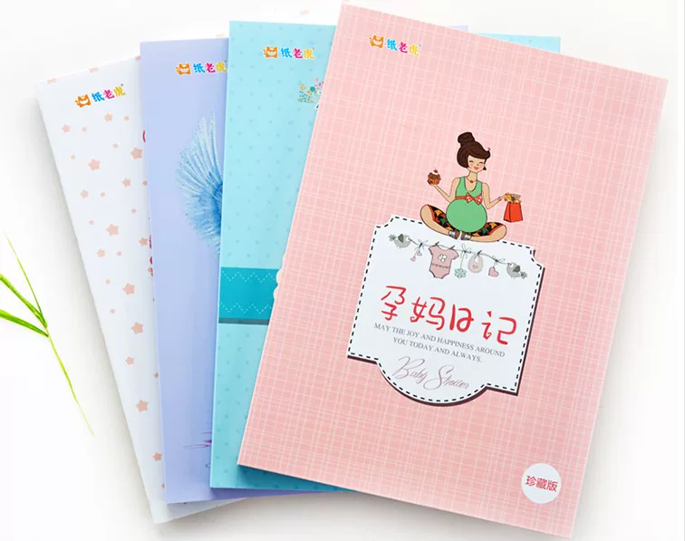 Ноутбук, книга учета роста, планировщик