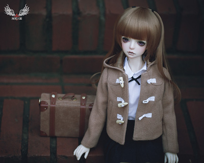 taobao agent [Ghost Equipment Type] Hibiscus official Mao (High -temperature heat -resistant silk girl long natural rolling wig golden 1/3 size)