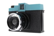 LOMO máy ảnh DianaF + Diana 120 retro máy ảnh biến Polaroid máy ảnh lỗ nhỏ đứng một mình