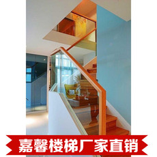 Лестничные перила 北京楼梯玻璃护栏 实木大梁楼梯玻璃采用1.2的钢化玻璃玻璃护栏 Ka/hing, stairs