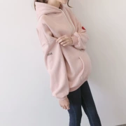 Quần áo thu đông 2018 mới dành cho bà bầu thời trang Hàn Quốc cộng với áo nhung thêu trùm đầu phiên bản rộng kích thước lớn cho bà bầu áo len mùa xuân