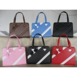 taobao agent Genuine strawberry, one-shoulder bag, Lolita style