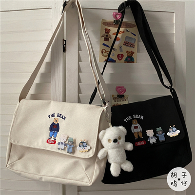 taobao agent Retro small shopping bag, shoulder bag, in Japanese style, trend of season, with little bears
