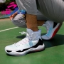 Li Ning Shuai Shuai 11 thế hệ 12 thế hệ bóng rổ công nghệ đám mây hấp thụ sốc giày đế ngoài pha lê chịu mài mòn cao ABAM023 - Giày bóng rổ top giày sneaker nam