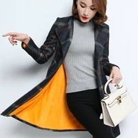 Áo len kẻ sọc mới 2017 dành cho nữ mùa đông dài Phần phiên bản Hàn Quốc giảm béo thon gọn cộng với áo khoác len nhung dày - Trung bình và dài Coat áo khoác nữ kaki