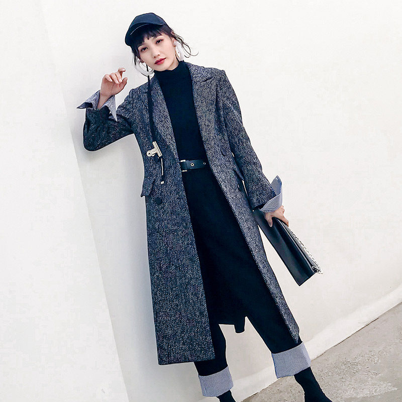 Bởi vì áo len nữ 2017 mùa đông mới xương cá mẫu đôi ngực eo giảm béo phần dài áo len