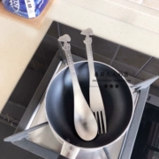 Tại chỗ! Nhật Bản mang về Snoopy muỗng inox nĩa dao kéo dài 18CM sản xuất tại Nhật Bản - Đồ ăn tối
