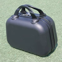 Модный черный