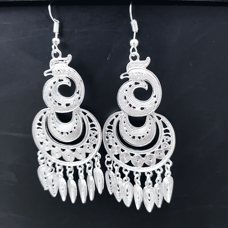 Beautiful National Style Three Ring EarringsGuizhou manual Miao Yin Retro Changliusu Exaggeration ethnic style Miao Nationality silver atmosphere Versatile Earrings temperament female Earrings