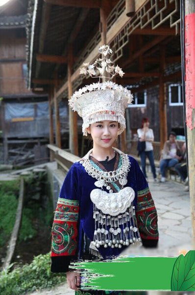 Medium Mahua String Large Lockquality goods minority nation seedling Dong Nationality Headwear Hat a collar for a horse manual Silver ornaments Headwear costume Wall painting Accessories Silver ornaments