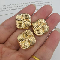 № 23 Золотая площадь