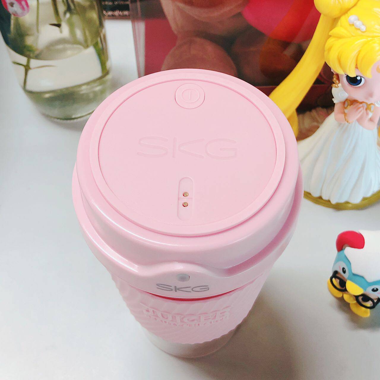 随时随地榨起来skg便携榨汁杯