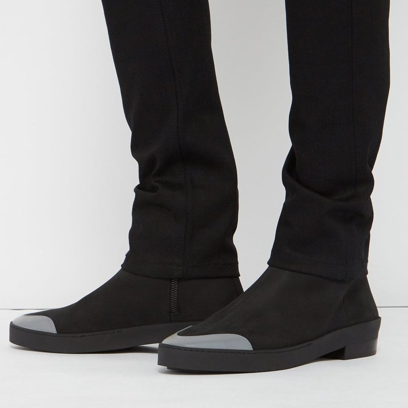 Black2020 spring new pattern Retro Martin boots Thick bottom increase Versatile zipper Boots  FOG man fashion Short boots