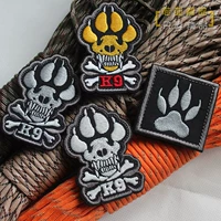 K9 ĐƠN VỊ Chiến Thuật Dog Sticker Thêu Velcro Ba Lô Huy Hiệu Invincible Cảnh Sát Dog Armband K9 Ma Thuật Sticker miếng dán áo rách