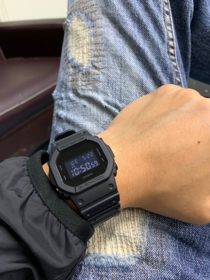 卡西欧dw5600bb运动手表