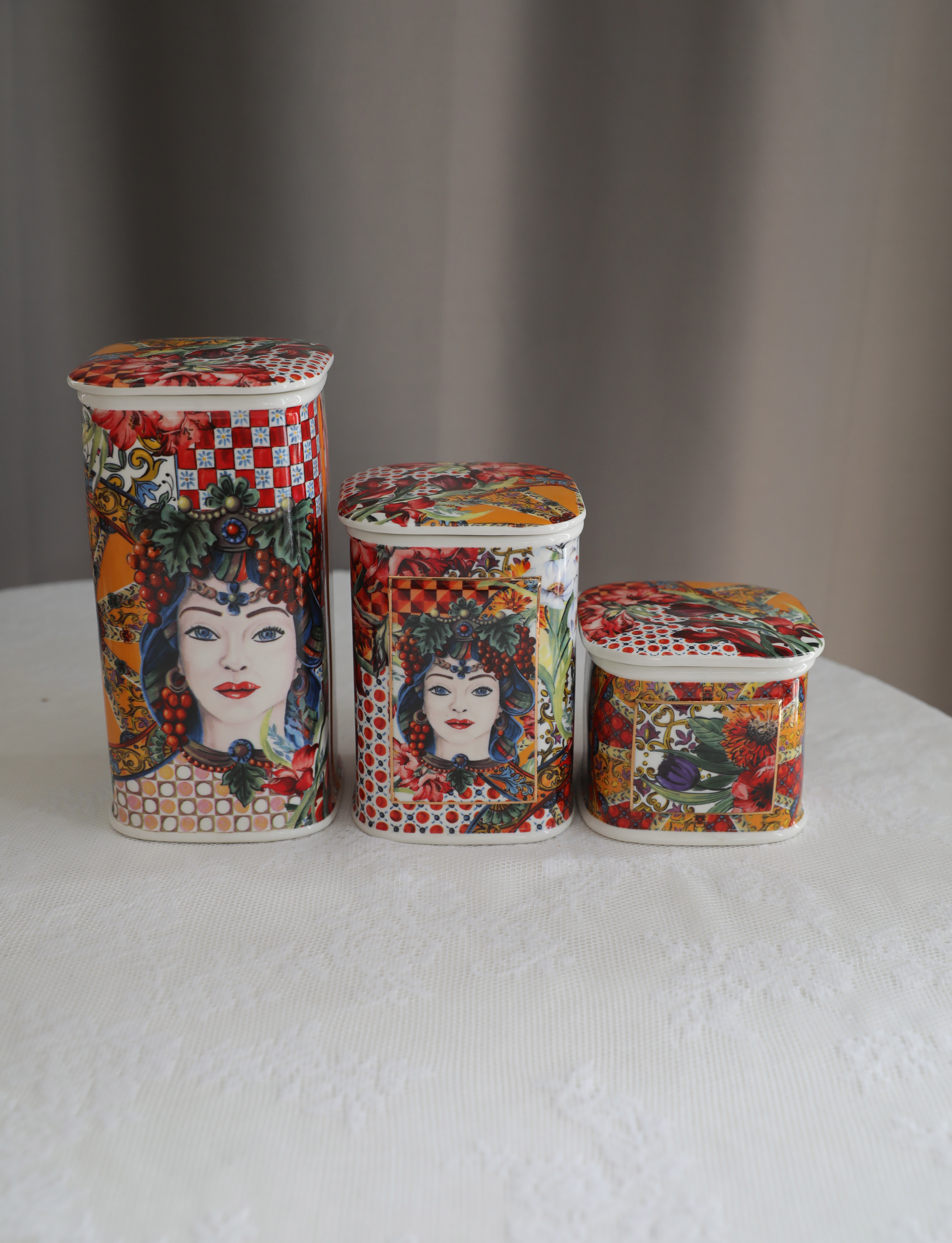 Red / MediumMUSeGarden Gorgeous Grace Italy Light luxury ceramics Decorative pot Aromatherapy Storage Tank decorate Ornaments