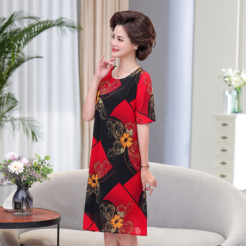 L02 Redmiddle age mom Foreign style summer wear Dress 40 year 50 Middle aged and elderly Women's wear Chiffon skirt temperament noble longuette