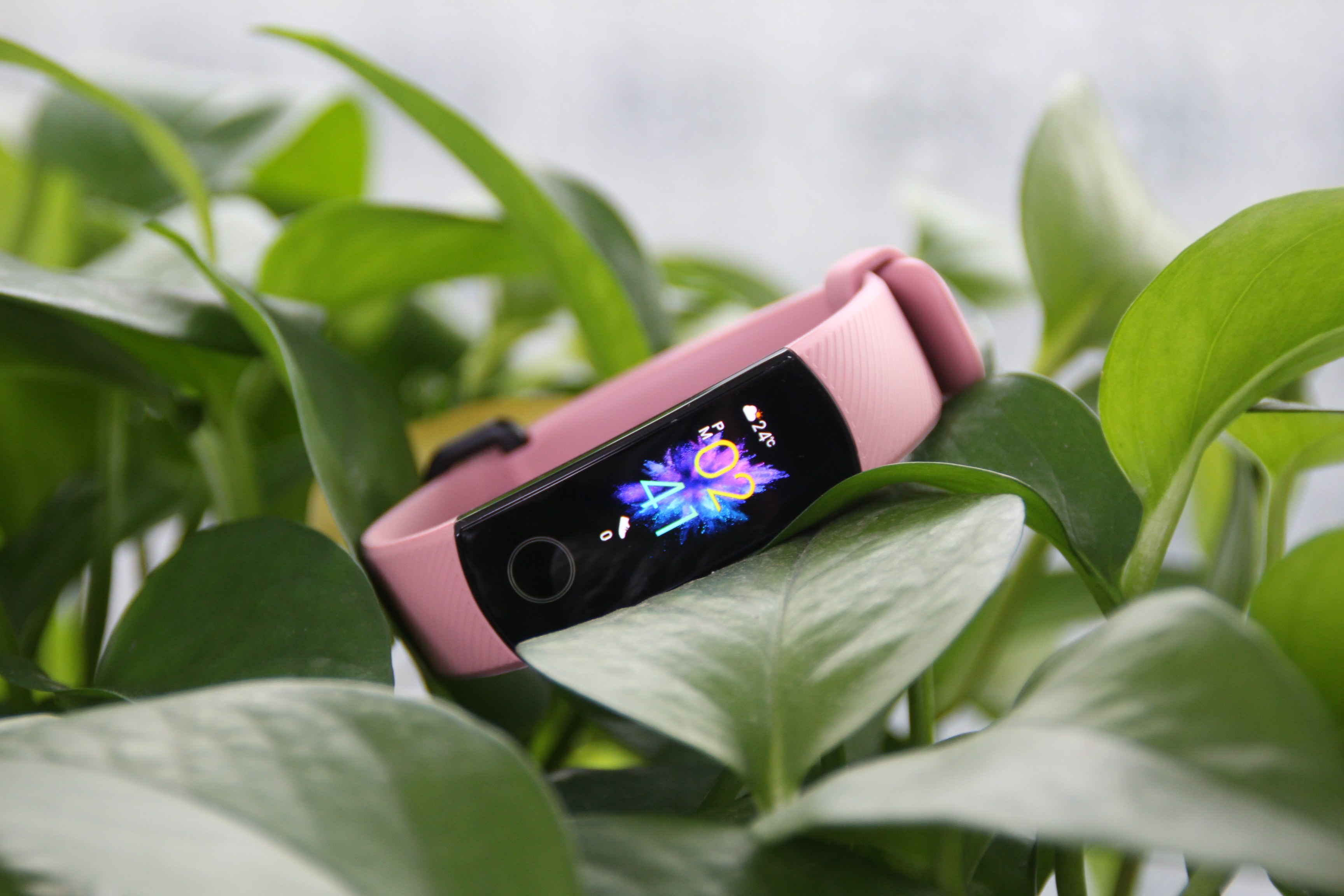 荣耀手环5测评:189元值不值买?