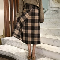 Mùa xuân và mùa thu Hàn Quốc của Hồng Kông hương vị retro chic lỏng hoang dã pp nhà mẫu kẻ sọc váy váy sinh viên nữ chân váy ôm ngắn