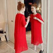 Đầm bà bầu mùa hè màu đỏ xếp li Đầm voan phiên bản Hàn Quốc của váy liền màu thời trang nơ cổ búp bê - Áo thai sản