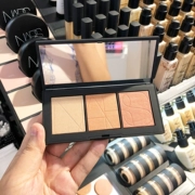 NARS ba màu có độ bóng cao blush bảng màu trang điểm mặt bóng rouge vá đường viền lift màu