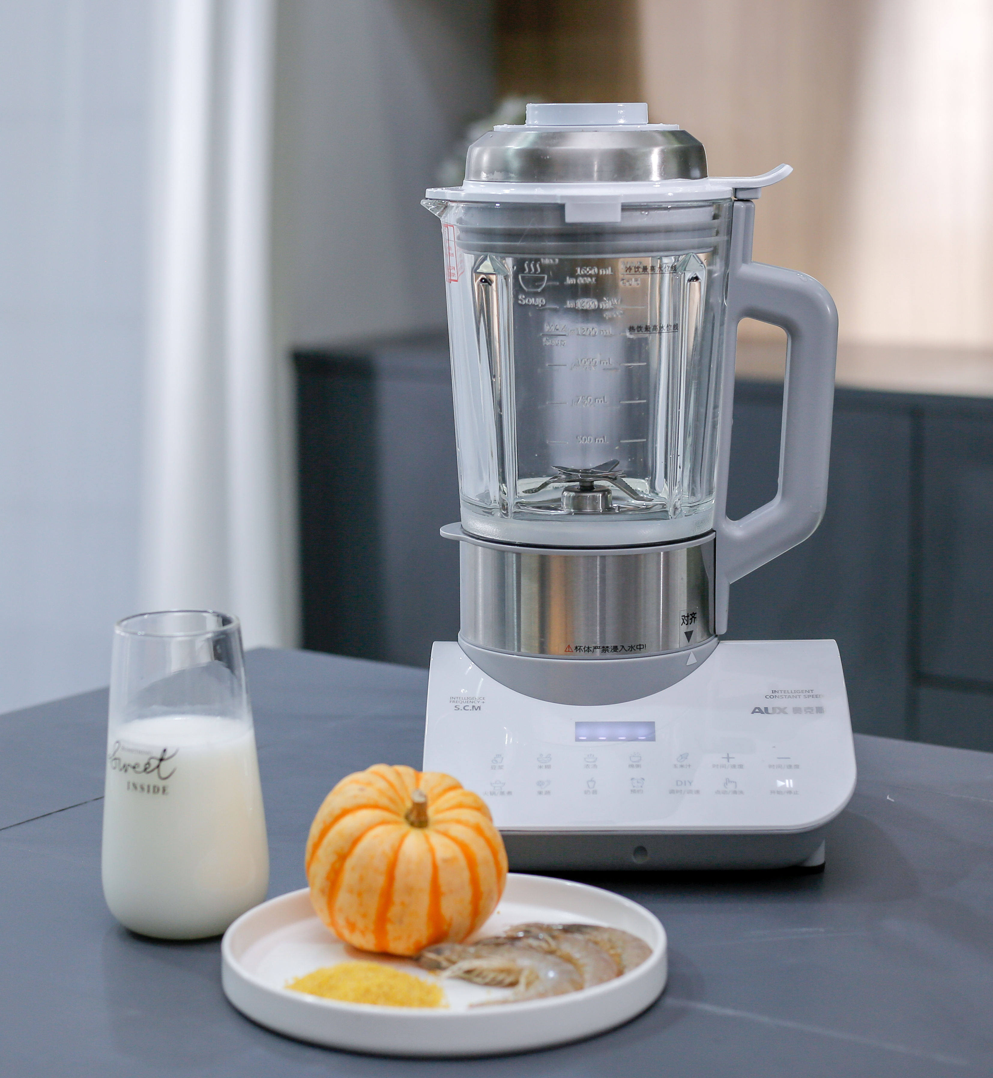 奥克斯超薄静音破壁机,享受静谧好时光