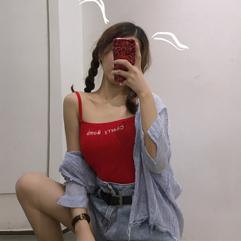 Mùa hè mới chic thời trang chữ thêu màu rắn yếm trong vest hoang dã tự trồng ngắn đoạn áo thun áo sơ mi nữ triều