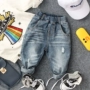 Tide trẻ em chữ ruy băng denim quần 2019 mùa thu mới bé trai và bé gái quần jeans ống rộng - Quần jean quần áo sành điệu cho be gái