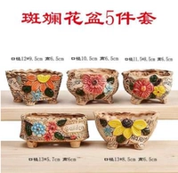 Светло-желтый