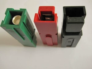 Аккумулятор с зарядкой, UPS, 120A, 600, 600v