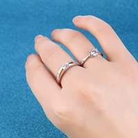 Свадебные принадлежности Свадебное симуляция Diamond Ring Пара мужских и женских пар живет