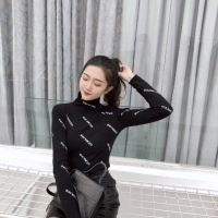 Áo cổ lọ màu đen cổ cao nữ mùa thu 2018 mới set áo thun dài tay phiên bản Hàn Quốc của chiếc áo sơ mi thon gọn tự nhiên. áo phông trắng