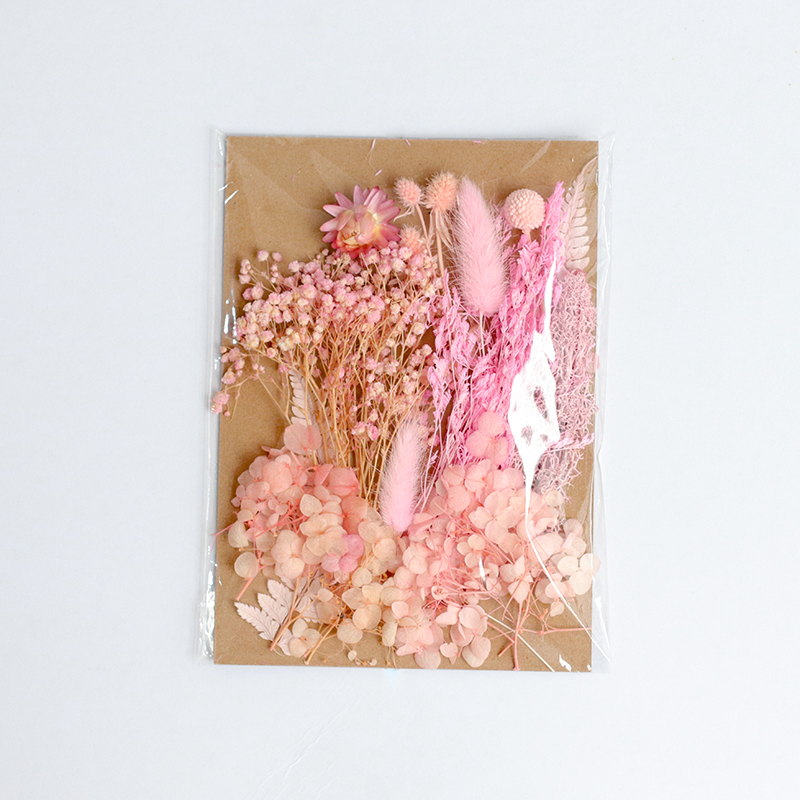 Qingse Keren / Embossed Bagbeautiful Mu son Mixed pack diy Hand made decorate Immortal flower Dried flower Set meal Material Science diy Photo frame Flower wood Embossed bag