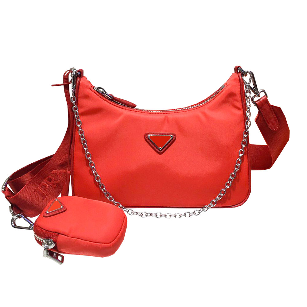 RedHOBO Three in one medieval times Axillary bag Internet celebrity Nylon bag One shoulder Messenger chain crescent moon baguette  1BH204P