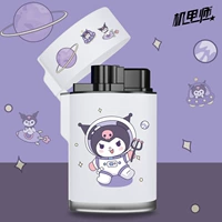 Кремовый белый космонавт