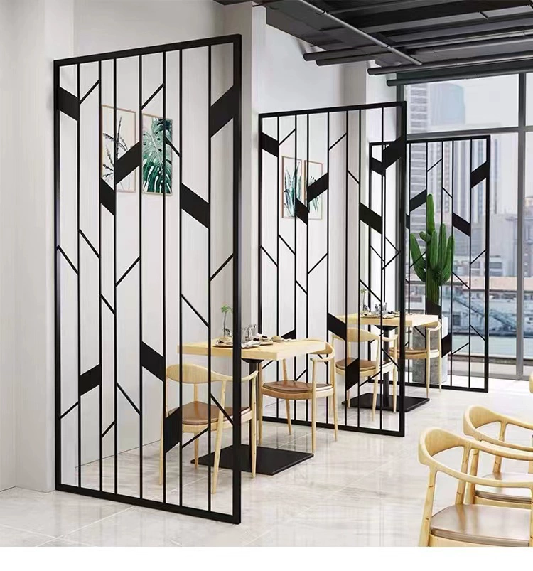 Nhà hàng tùy chỉnh 
            nhà hàng Lẩu sắt rỗng Vách ngăn kính Changhong khách sạn sàn màn hình thấp trang trí hàng rào bằng thép không gỉ vách ngăn tivi 