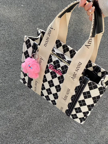 Демисезонная модная вместительная и большая сумка на одно плечо, коллекция 2023