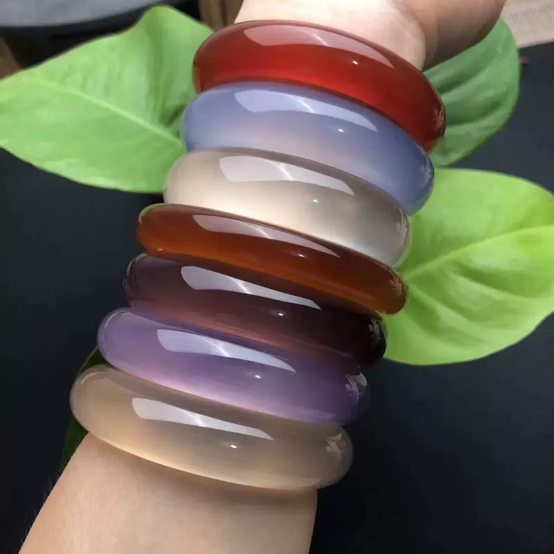 Пожалуйста, переведите этот заголовок на русский: "Natural Brazil Ice Agate Bracelet Live Special Links Private Shooting Private Shooting Emperor Purple Violet"