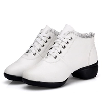 Белый, флисовый