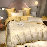 Phong cách Hàn Quốc đơn giản 80 phong lan tốt bộ đồ giường bằng lụa tình yêu thêu chăn màu vàng phù hợp với bốn mảnh mát mẻ - Bộ đồ giường bốn mảnh