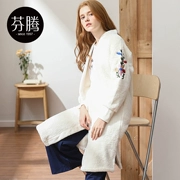 Bộ đồ ngủ nữ Fenteng mùa thu và mùa đông dày flannel áo khoác dài tay áo choàng tắm lông cừu san hô có thể được mặc bên ngoài dịch vụ nhà